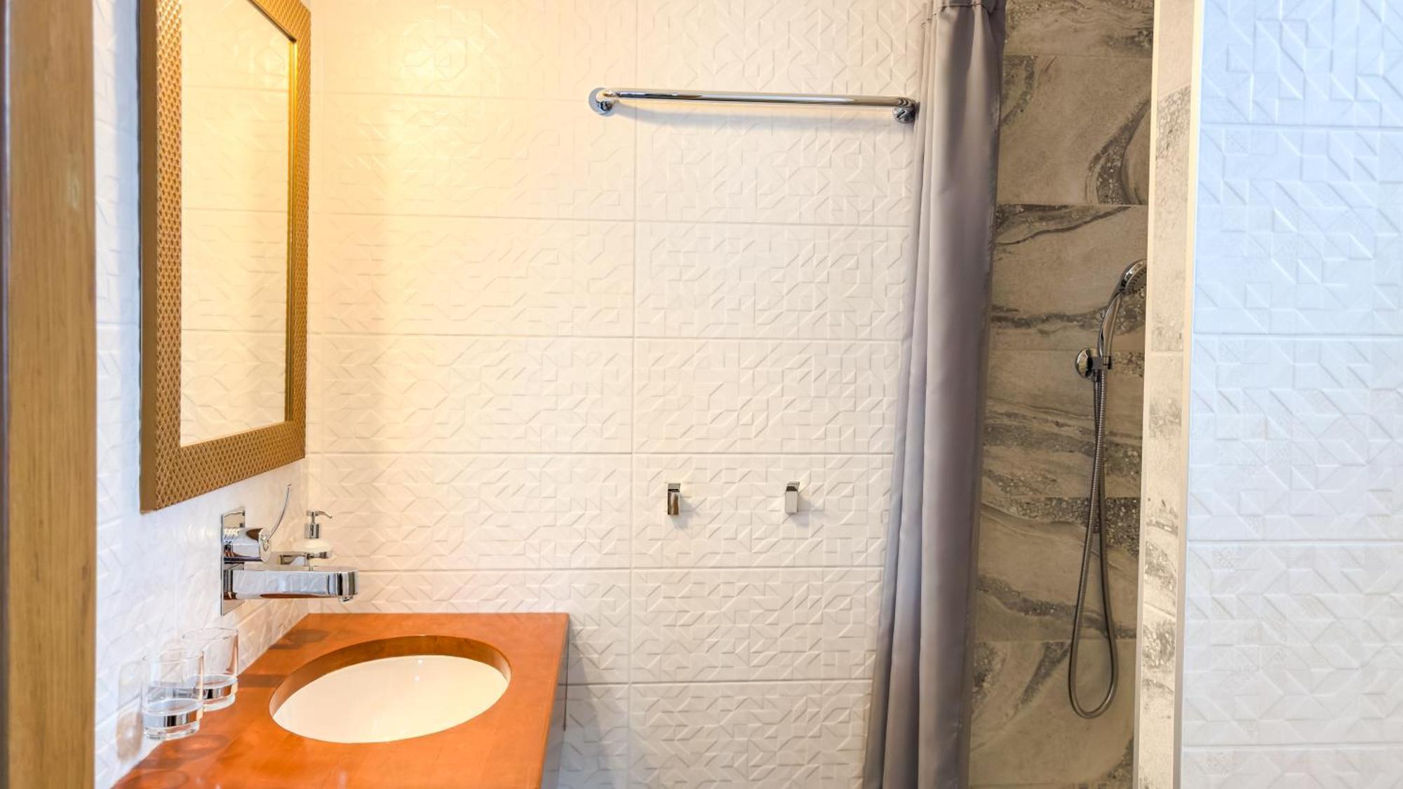 Lion Hotel Bukovel Phòng bức ảnh