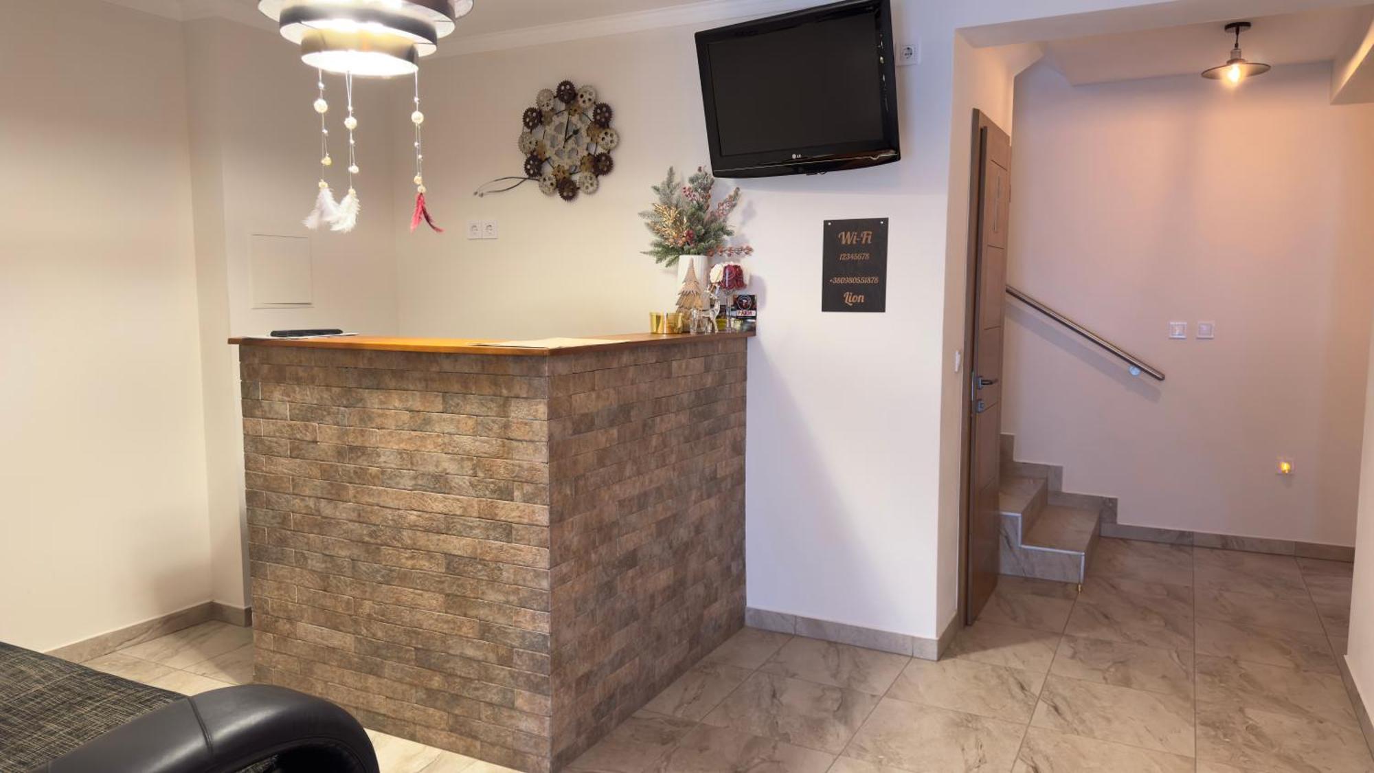 Lion Hotel Bukovel Ngoại thất bức ảnh