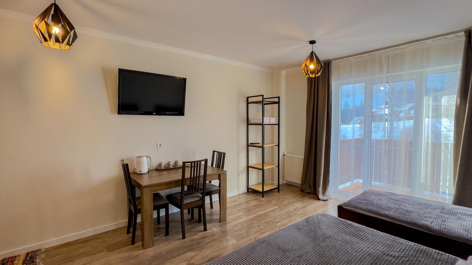 Lion Hotel Bukovel Phòng bức ảnh