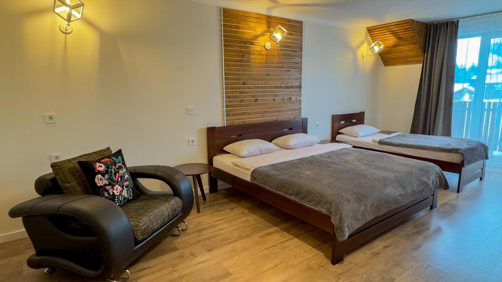 Lion Hotel Bukovel Ngoại thất bức ảnh