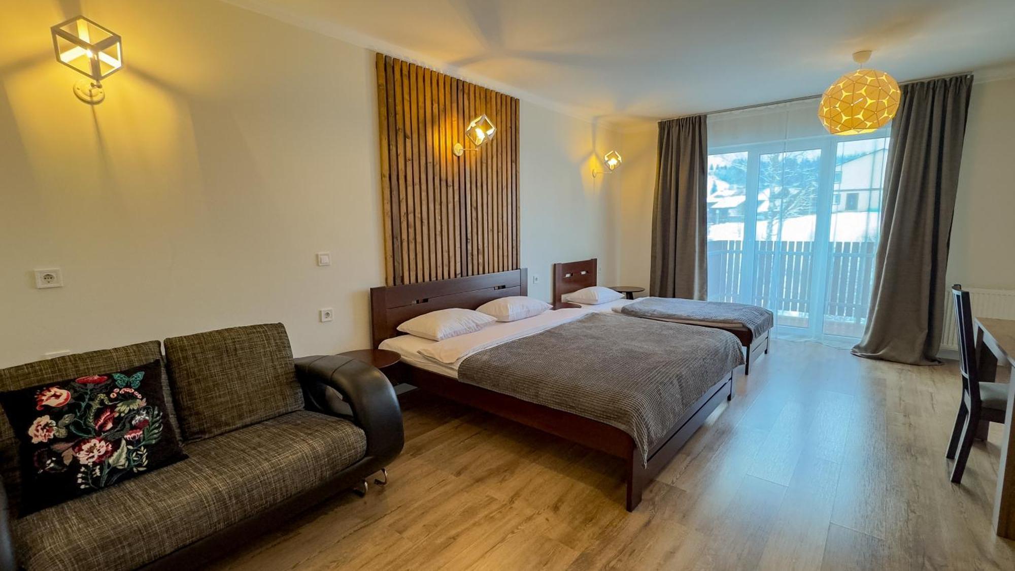 Lion Hotel Bukovel Phòng bức ảnh